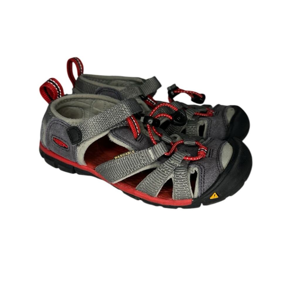 Keen Seacamp II CNX Closed Toe Sandals Size 11